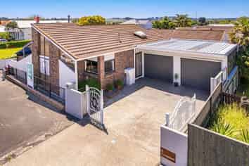 6 Campbell Street, Whanganui Central