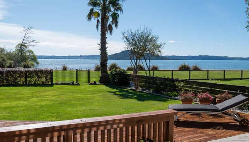 10A Cooper Avenue, Holdens Bay