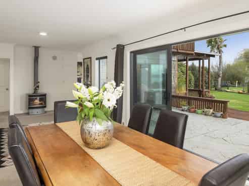 10A Cooper Avenue, Holdens Bay