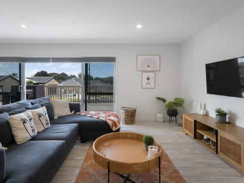 12 Anatere Rise, Athenree