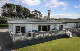12 Anatere Rise, Athenree