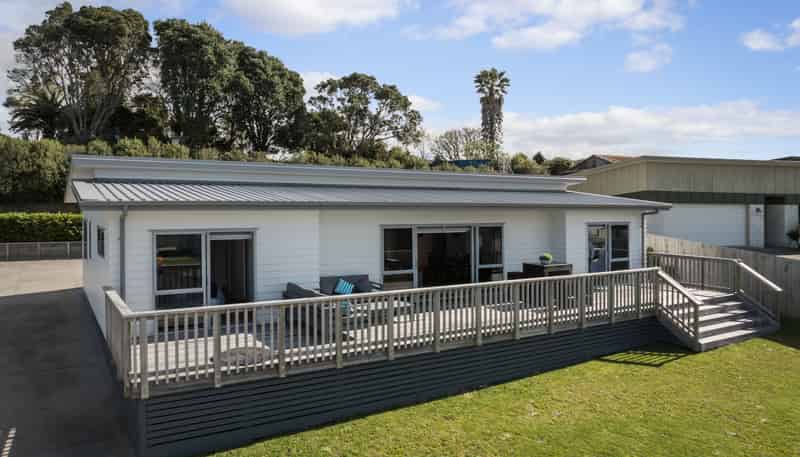 12 Anatere Rise, Athenree