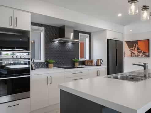 12 Anatere Rise, Athenree