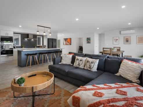 12 Anatere Rise, Athenree