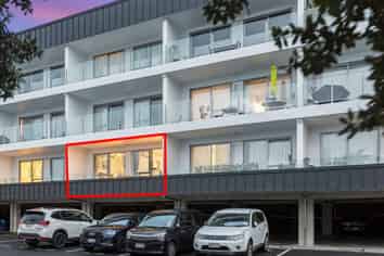 115/17 Link Crescent, Stanmore Bay