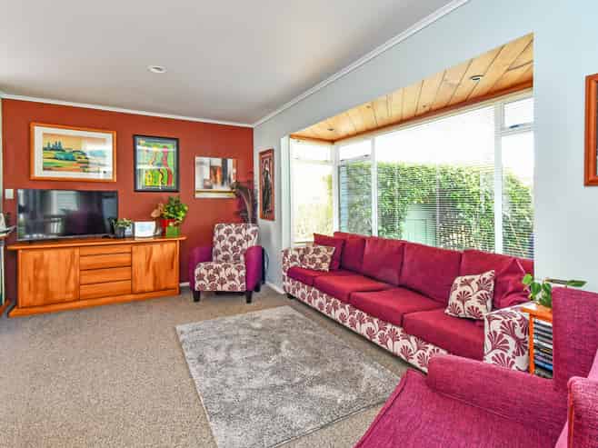 91 Gloria Avenue, Te Atatu Peninsula
