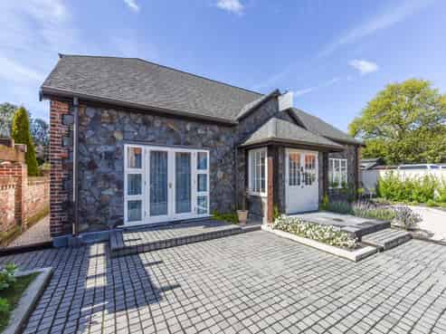 17 Quiet Woman Way, Monaco