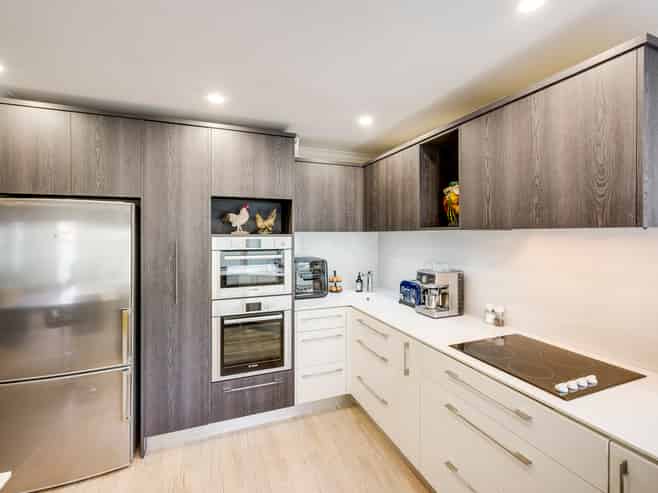 5a Queens Walk, Taradale