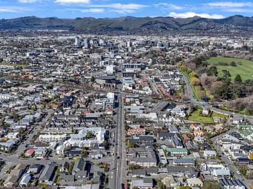 Become a landlord - safe investment