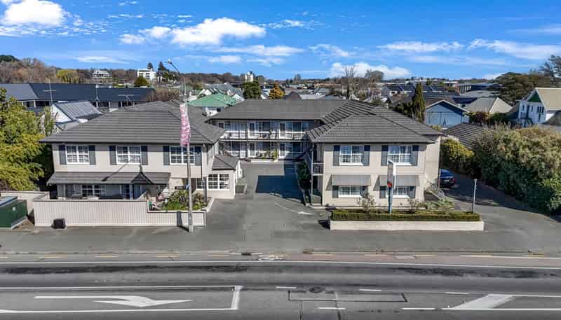 43 Papanui Road, Merivale
