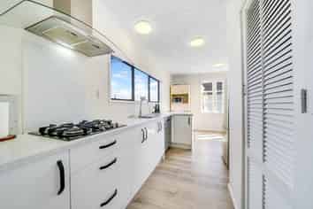 2 Triton Avenue, Mount Albert