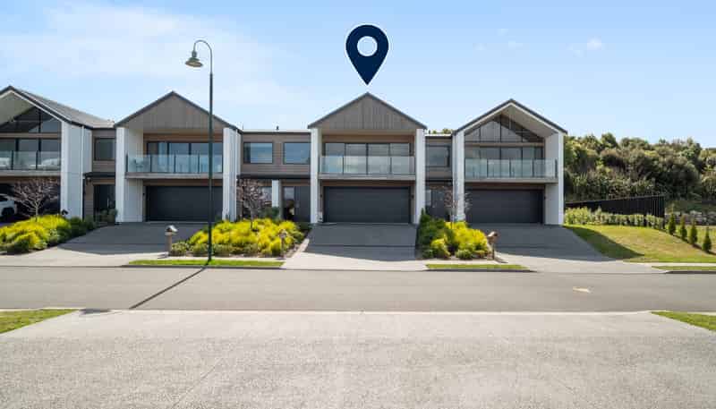 16 Blue Dun Place, Nukuhau