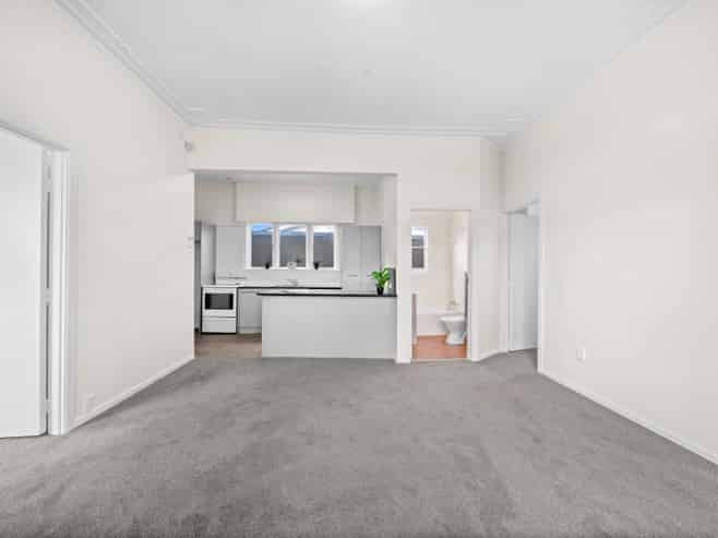 1/1 Favona Road, Favona