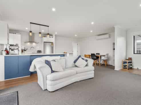 6 Mitre Way, Solway