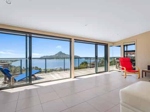 82 Gallagher Drive, Tairua