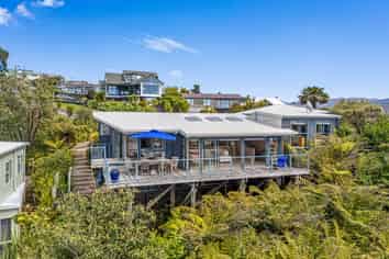 82 Gallagher Drive, Tairua