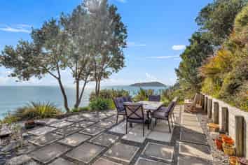 55 Motuhoa Road, Tairua