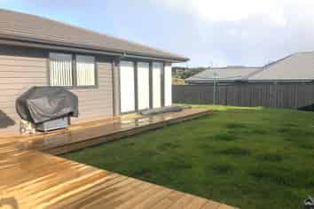 5 OMAHURU ROAD "KAHAWAI POINT", Glenbrook