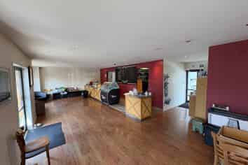 Ready to go F&B space on Main Highway