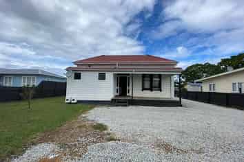 81C De Lautour Road, Inner Kaiti