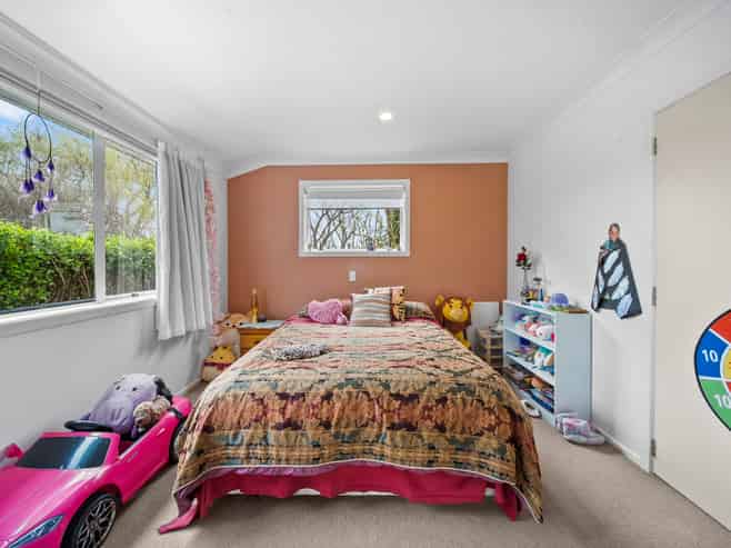 345 Mill Road, Ardmore