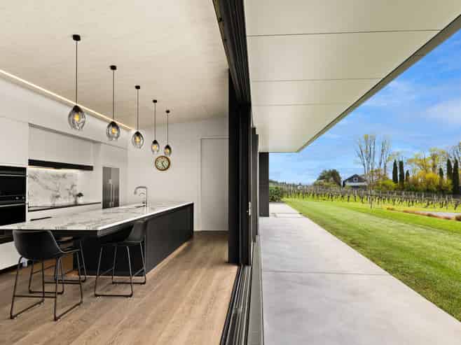 25 Side Road, Haumoana