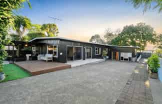 517 Weymouth Road, Weymouth