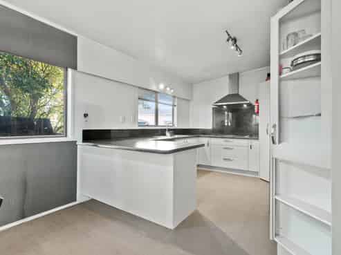 517 Weymouth Road, Weymouth