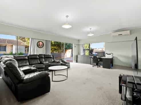 517 Weymouth Road, Weymouth