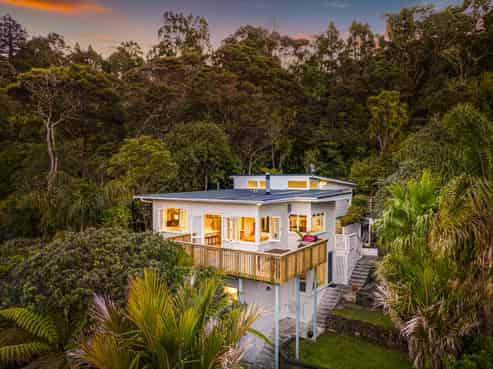 64 Kopiko Road, Titirangi