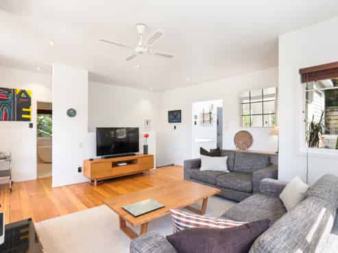 64 Kopiko Road, Titirangi