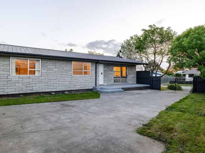 15 Kaimanawa Street, Kelvin Grove