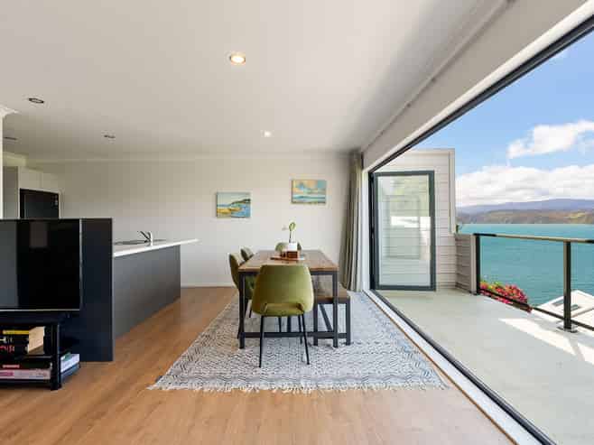 29B Newport Terrace, Seatoun