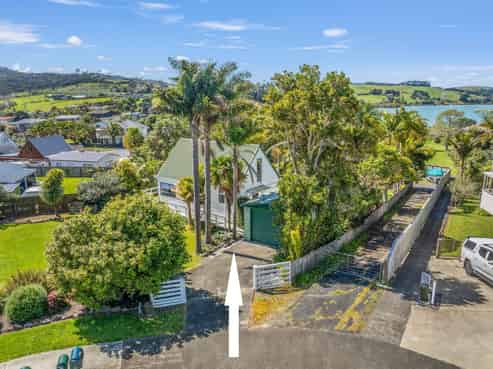 9 Whitecaps Place, Mangonui