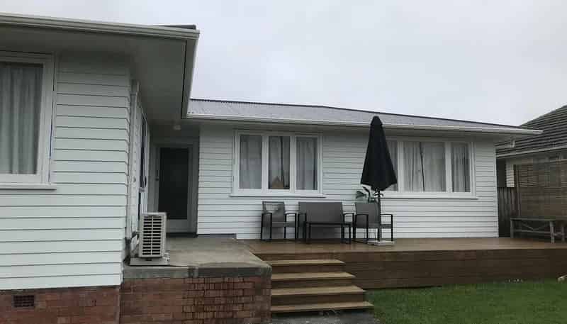 20 Stokes Avenue, Te Atatu Peninsula