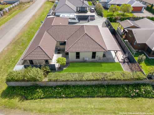 3 Waitaha Place, Clive