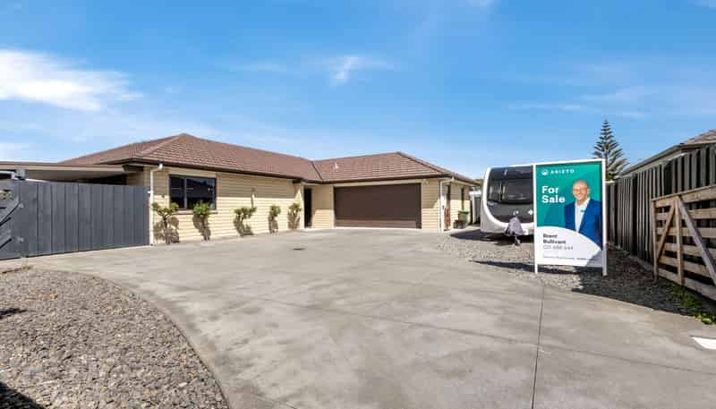 3 Waitaha Place, Clive