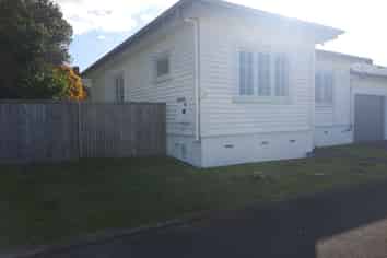 66 Storey Avenue, Forest Lake