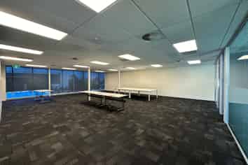 Airport Oaks Office Opportunity