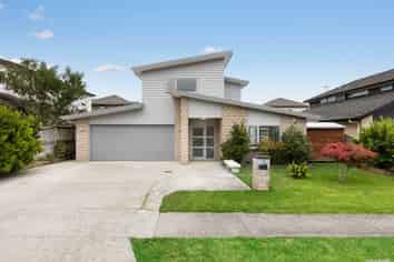 10 Coolaghy Drive, Flat Bush