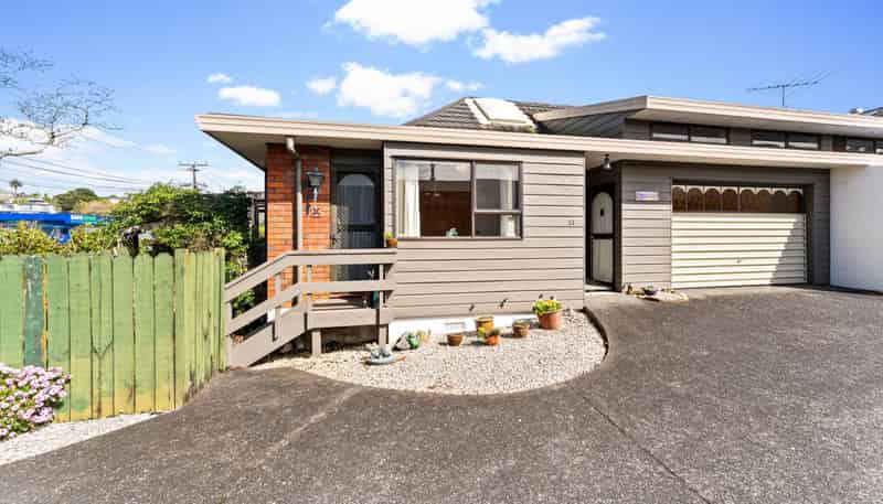 1/51 Anzac Road, Browns Bay