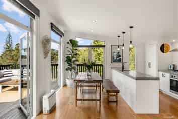 206a Old Titirangi Road, Titirangi