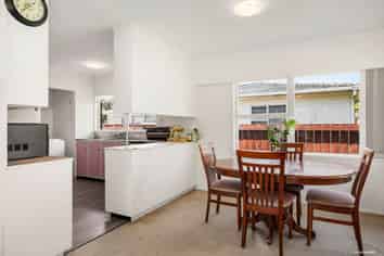 1/648 Pakuranga Road, Highland Park