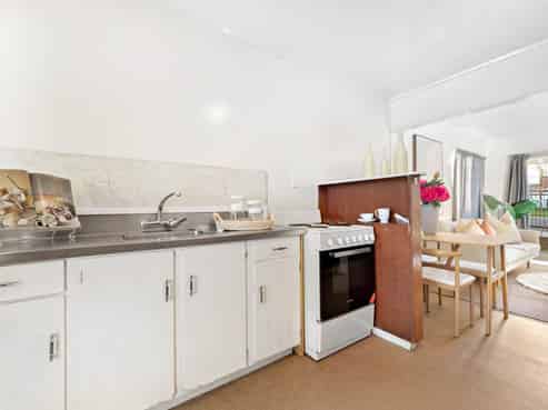 3/8 Eden View Road, Sandringham