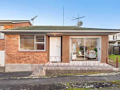 3/8 Eden View Road, Sandringham