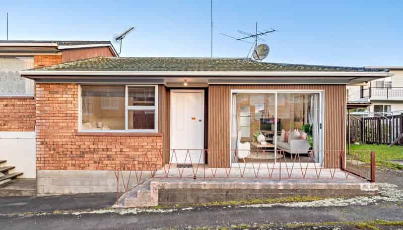 3/8 Eden View Road, Sandringham