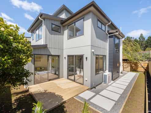 11 Mimosa Place, Half Moon Bay