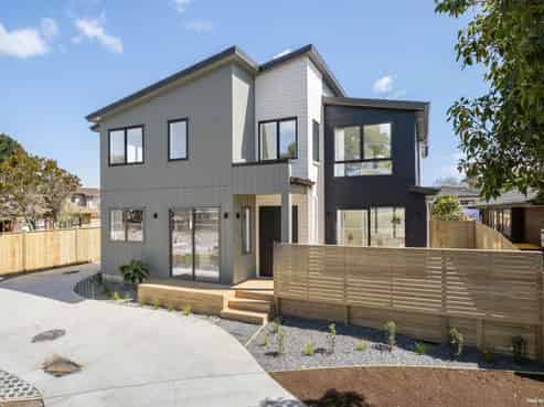 11 Mimosa Place, Half Moon Bay