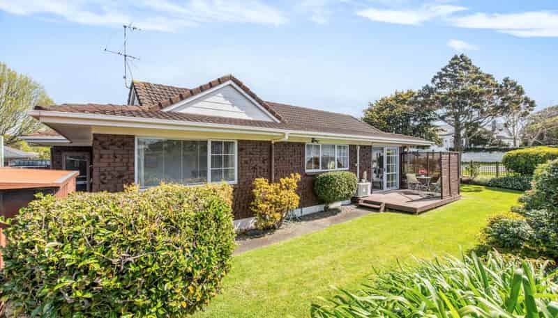 1/35 Great South Road, Papakura