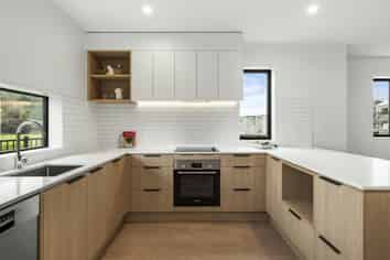 13 Marutuahu Road, Stonefields